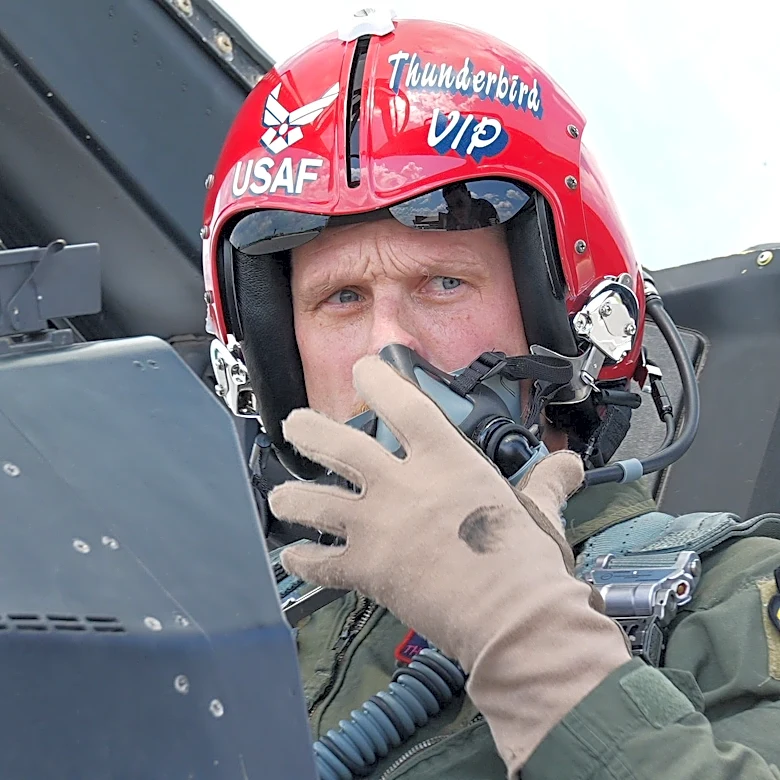Former Ranger Colton Orr to fly with Thunderbirds at NY air show