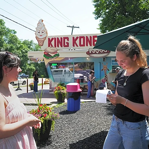 Lohud.com summer intern talks community news, Taylor Swift and more