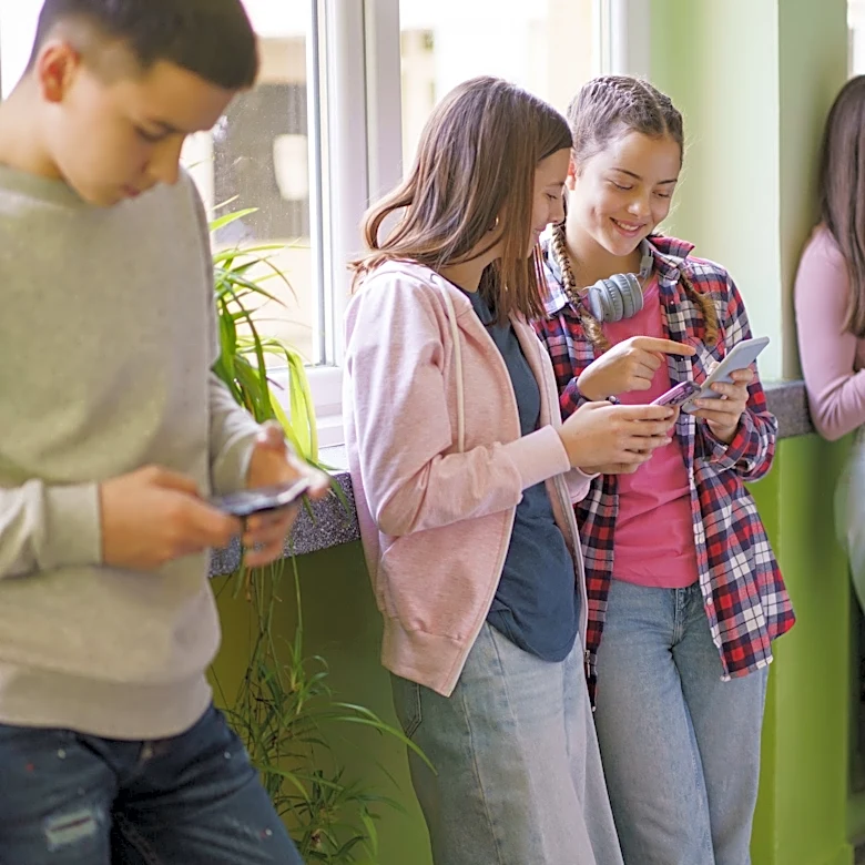 New York students enter second year of cellphone ban. What to know