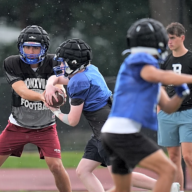 Bronxville is well built to defend its NYSPHSAA football championship