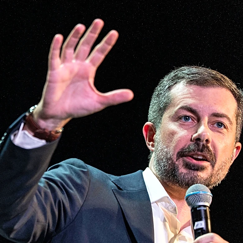 Pete Buttigieg holds Westchester rally with Cait Conley in House race