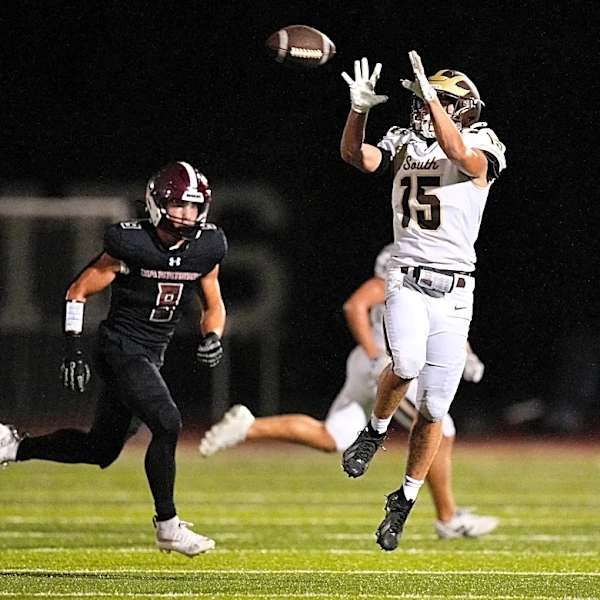 Clarkstown South football moves to 3-0 with comeback win over Harrison