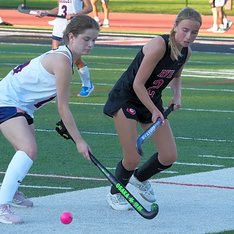 With opposition tough, Mamaroneck stays atop field hockey rankings