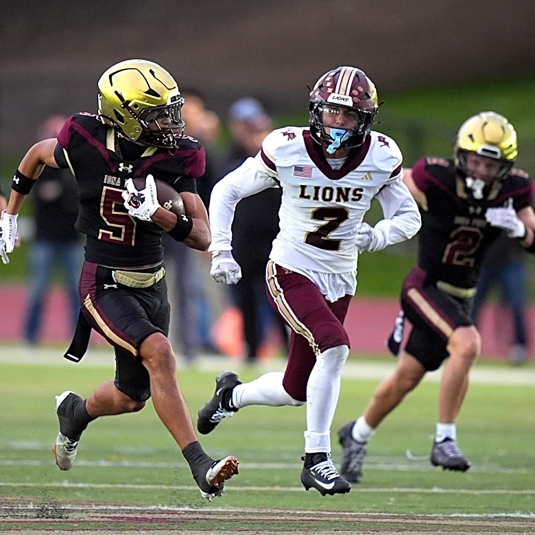 Iona Prep shows its the class of the CHSFL with dominant second half