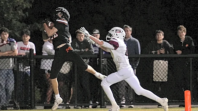Fitzgerald's late touchdown pass lifts Mamaroneck past rival Scarsdale