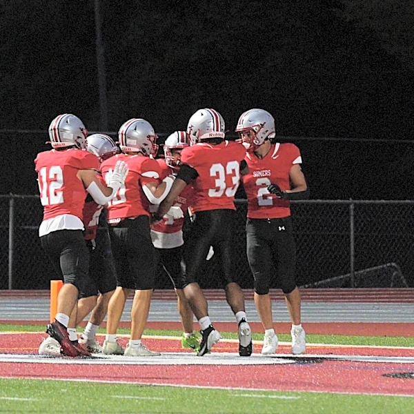 Mamaroneck climbs to No. 2 in lohud Section 1 football rankings