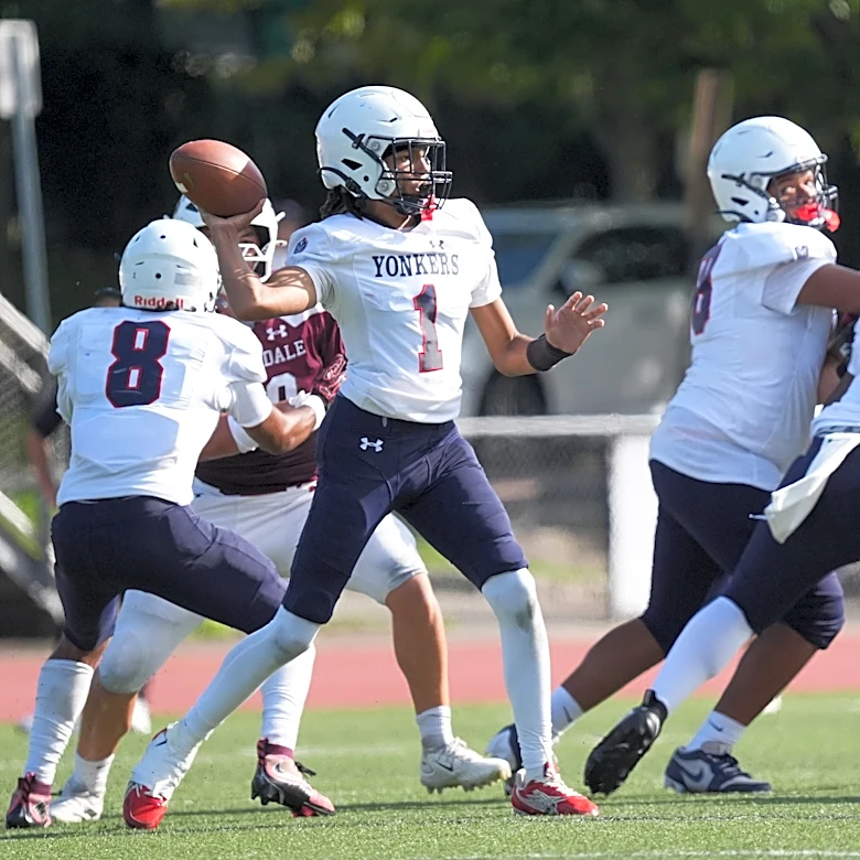 Here are the football stat leaders heading into this week's games