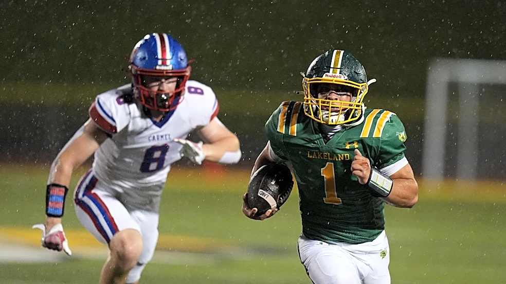 Lakeland football gets another dramatic win, topping Carmel in OT