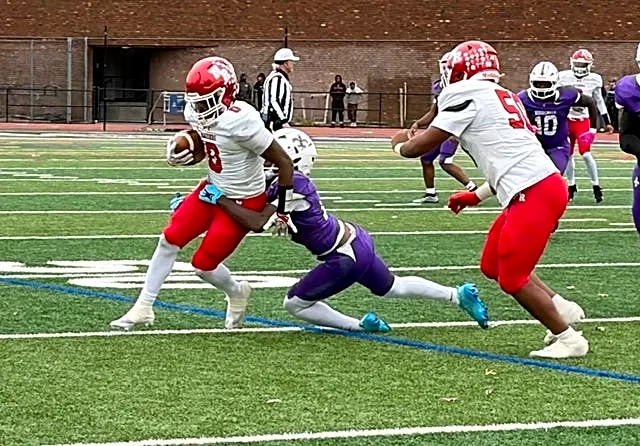 New Rochelle comes from behind late to beat North Rockland 18-13