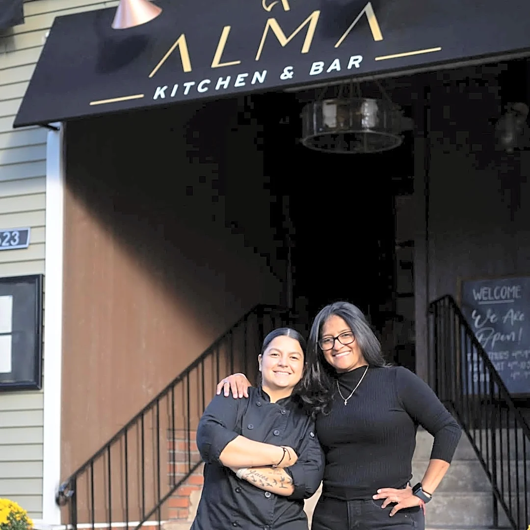 A brother-owned grocer and a woman-owned restaurant open in Rockland