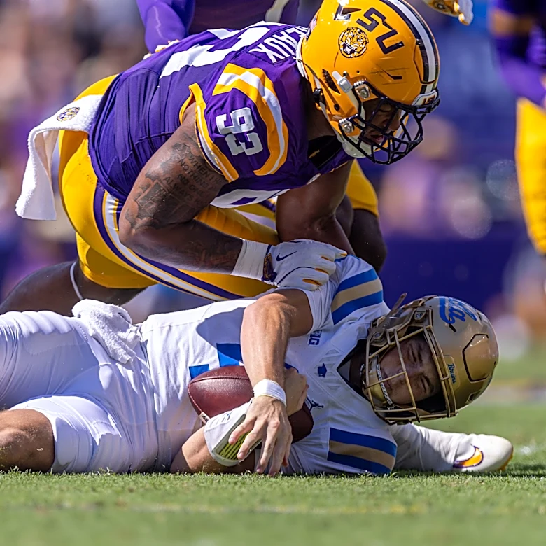 Get to know the Kentucky football roster: No. 6 Ahmad Breaux