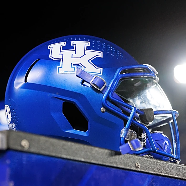 Blue-Chip Kentucky target starts separating his board