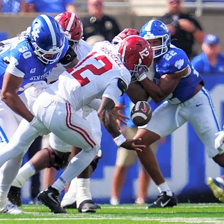 Kentucky loses, but SEC gains in US LBM Coaches Poll