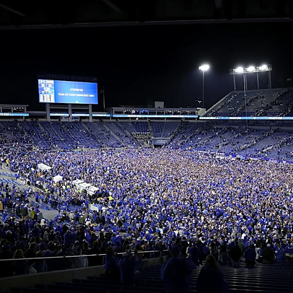 Social media reacts to Kentucky's wild OT upset of LSU