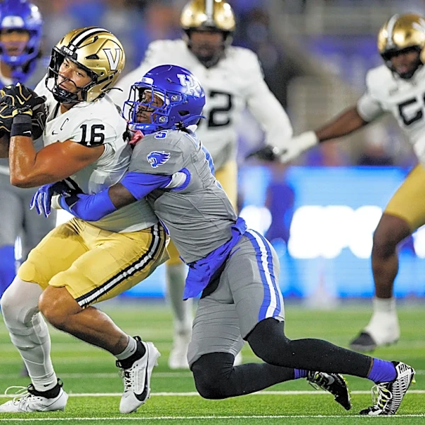 Kentucky defense review: Jay Bateman's scheme showed up in big way