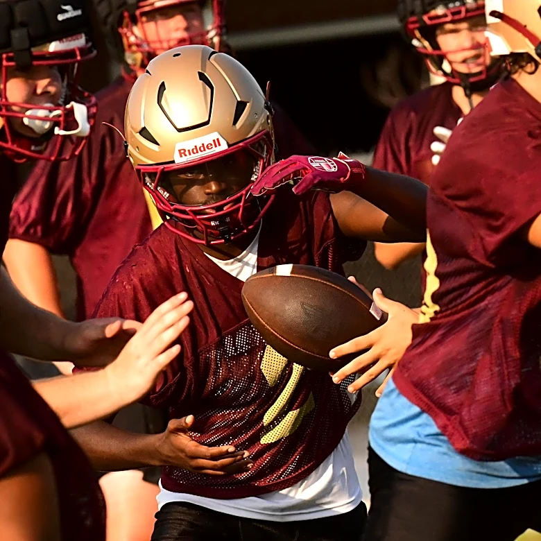 Day 1 observations from 2026 Wilmington football practice