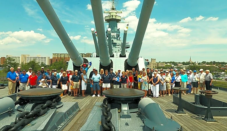 This Wilmington organization urges people to 'stay for the friends'