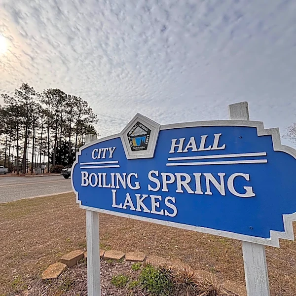 Boiling Spring Lakes shooting leaves one in critical condition