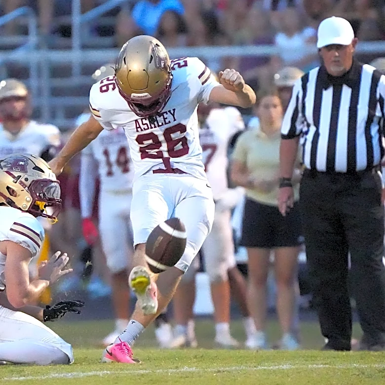 Vote now among 29 nominees for StarNews Athlete of the Week
