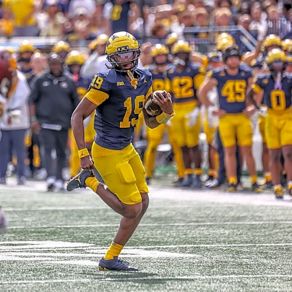 Why Michigan football players have faith in QB Bryce Underwood