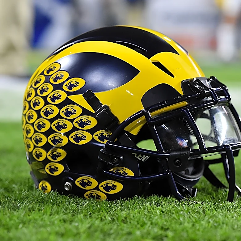Michigan football enters season ranked No 16 by AP