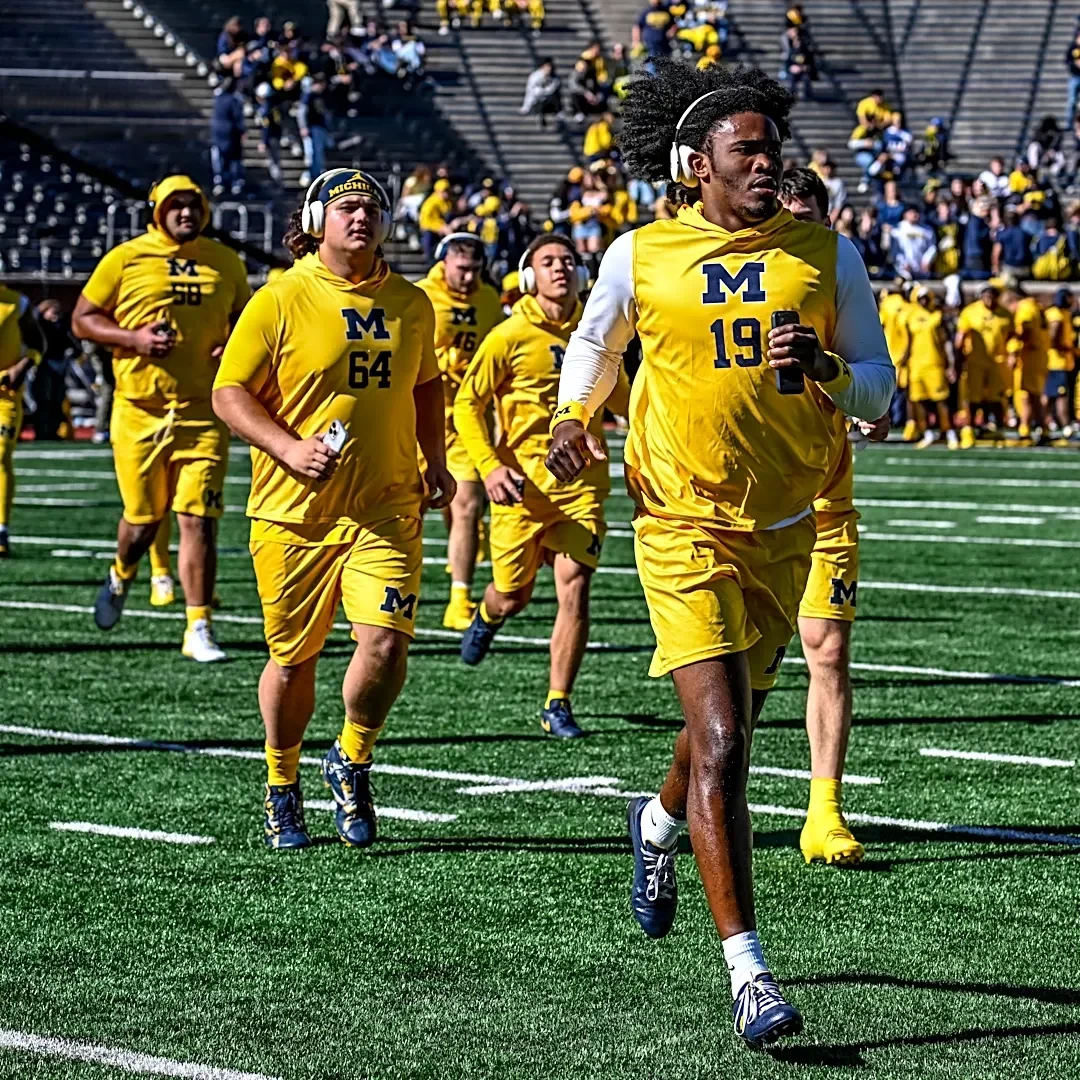 ESPN takes brutal shot at Michigan football's quarterback struggles
