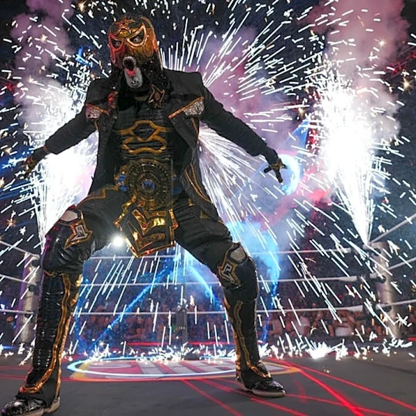 Penta Soundly Defends IC Title At WWE SNME