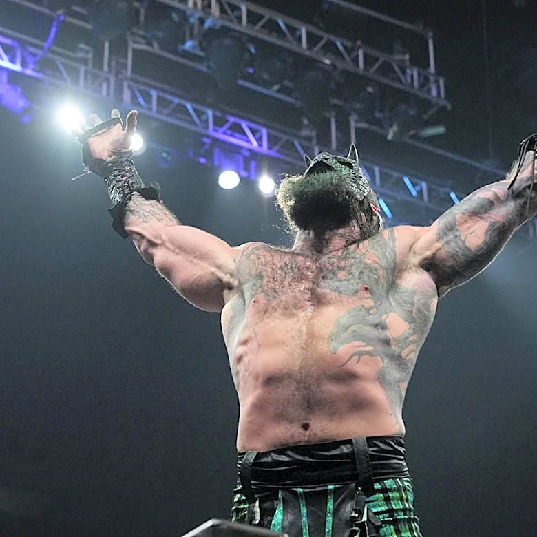 Luchasaurus Blames AEW Injury On NY Knicks Victory Celebration