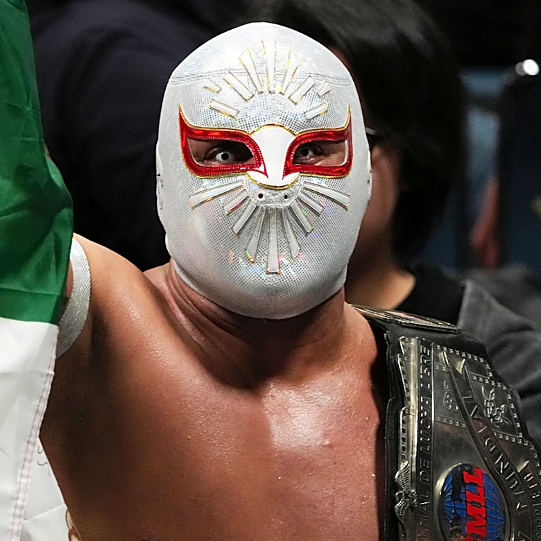 CMLL & AEW Star Mistico Offers Injury Update