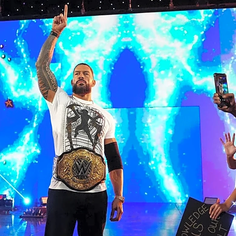 Roman Reigns Wins Tribal Combat, Retains World Heavyweight Title At WWE Clash In Italy