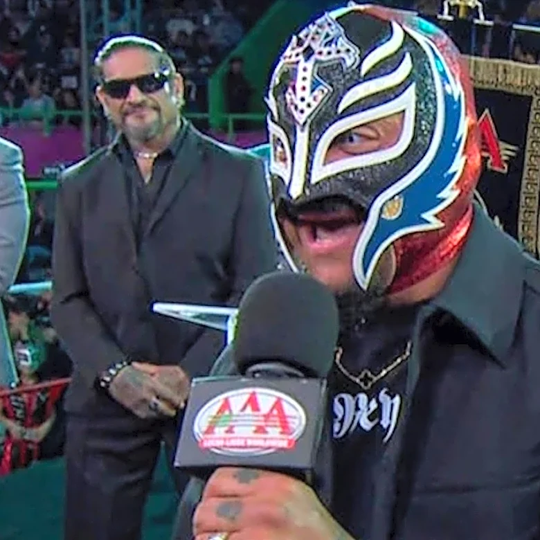 Dave Meltzer Explains Odd Choice For AAA TripleMania Venue