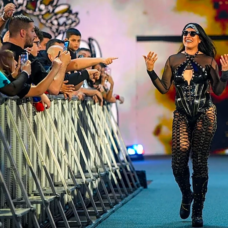 Raquel Rodriguez Wins QOTR Four-Way On WWE SmackDown, Kiana James Turns On Giulia