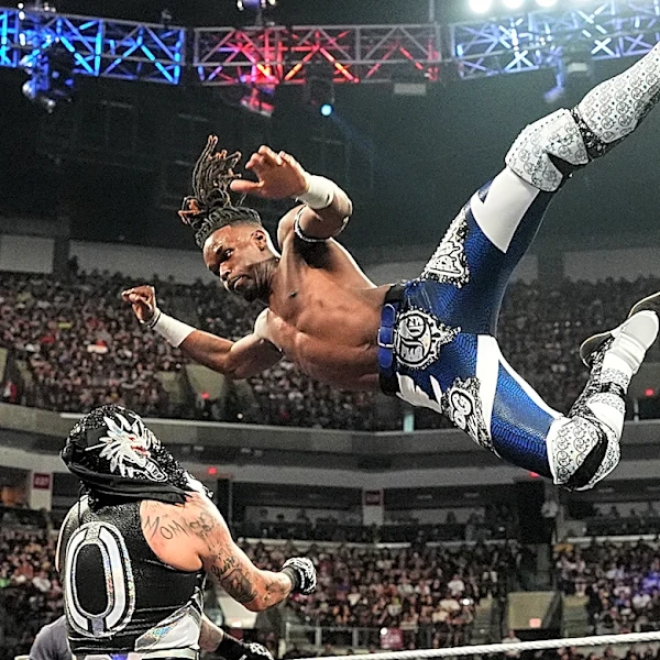 WWE's Je'Von Evans Comments On 'Crazy' Wrestling Style: 'Just Getting Started'