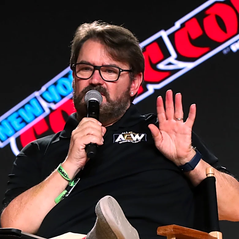 Tony Schiavone Details How Hands-On Tony Khan Is With AEW Commentary