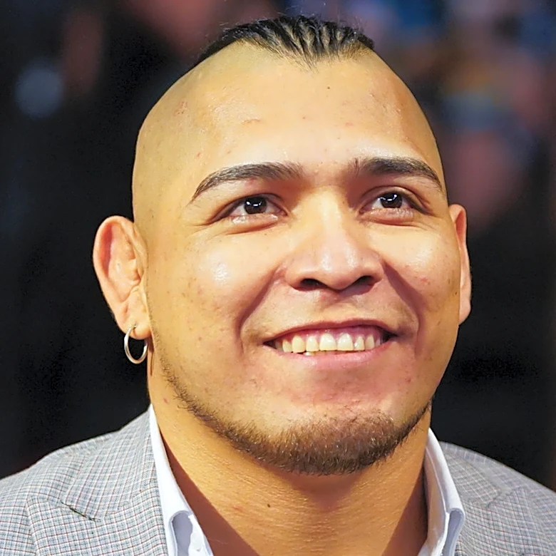 WWE & AAA Star El Hijo Del Vikingo Posts Update Following Knee Surgery