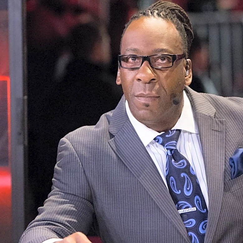 Booker T Wonders Why WWE Hasn't 'Pulled The Trigger' On This Potential Top Star