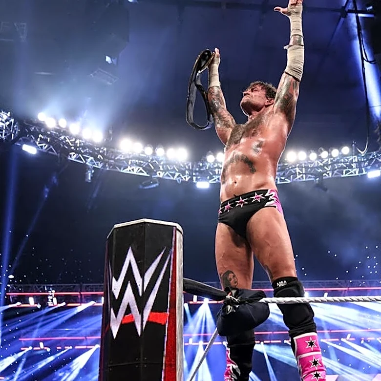 CM Punk Gets Vulnerable In Wake Of WWE Title Win