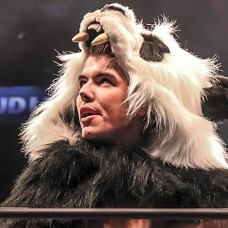 Sammy Guevara Looks Back On Wrestling First-Ever AEW Dynamite Match
