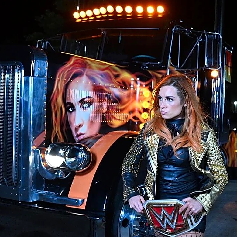 Becky Lynch Reveals Why She Didn't Drop Raw Women's Title At WWE WrestleMania 36