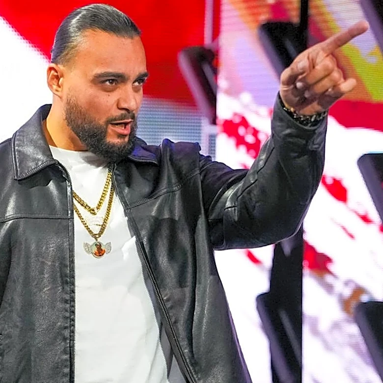 Former TNA & AEW Star Mike Santana Confirms New Ring Name Following WWE NXT Debut