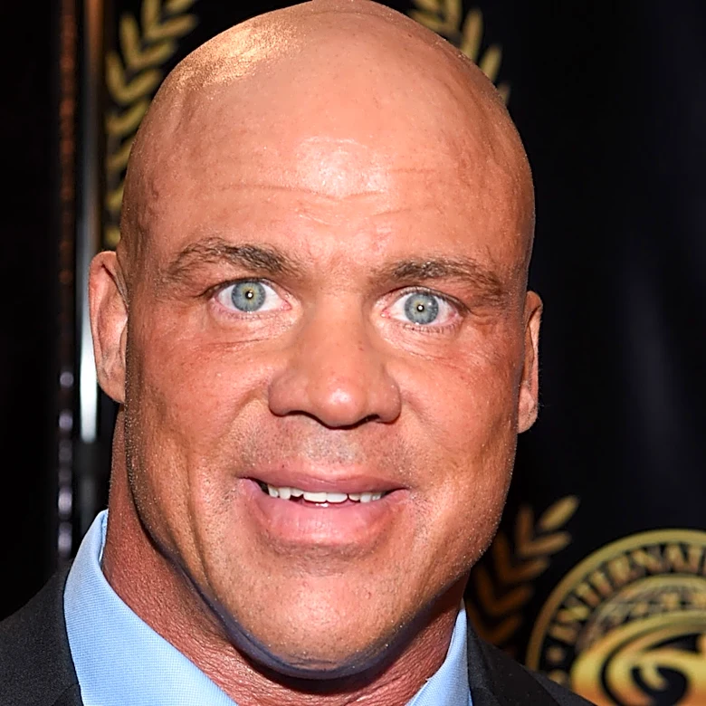 Kurt Angle Reacts To Shield Fist Bump By Roman Reigns & Seth Rollins At WWE SummerSlam