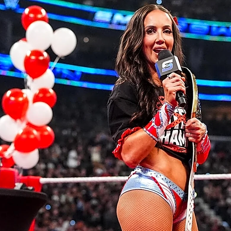 WWE's Booker T On Chelsea Green's Injury: Work Through The Pain, Wear The Face Mask
