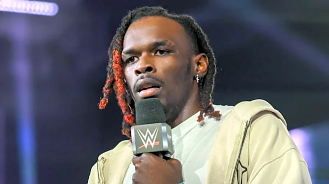 Je'Von Evans Discusses Learning WWE Co-Worker Was His Cousin