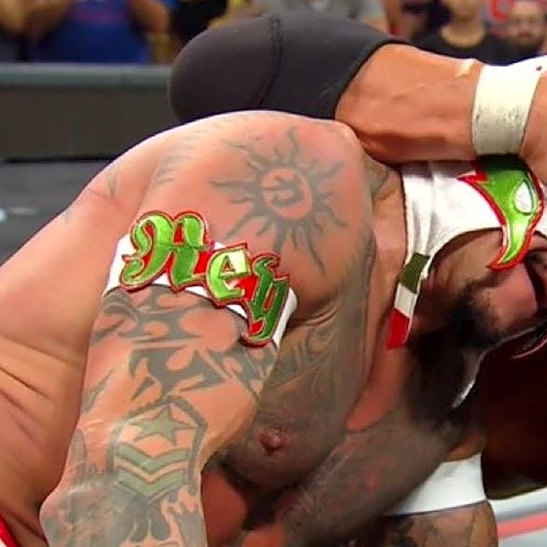 Chad Gable Defeats Rey Mysterio, Wins First WWE Men's IC Title Defense On Raw