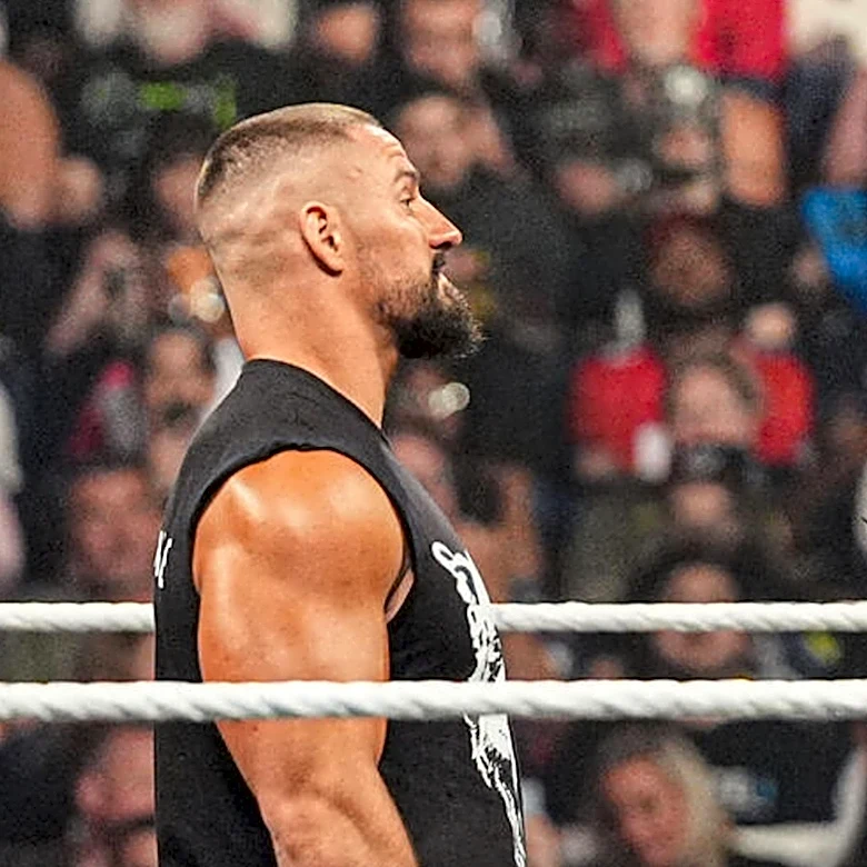 WWE Raw Results 8/24 - Stephanie Vaquer Faces Roxanne Perez, Contract Signing & More