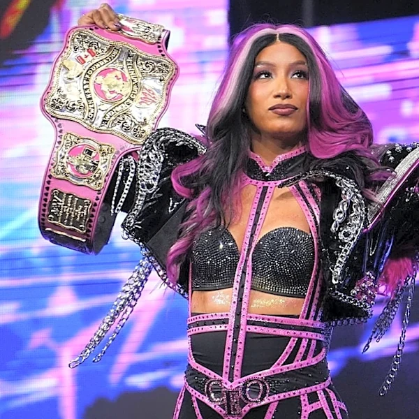 Mercedes Mone Beats Willow Nightingale & Captures AEW World Title At All In: London