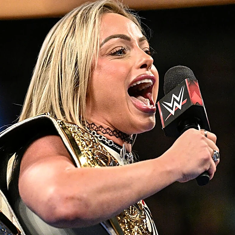 WWE Raw Results 9/7 - Women's World Championship On The Line, MITB Qualifiers Begin