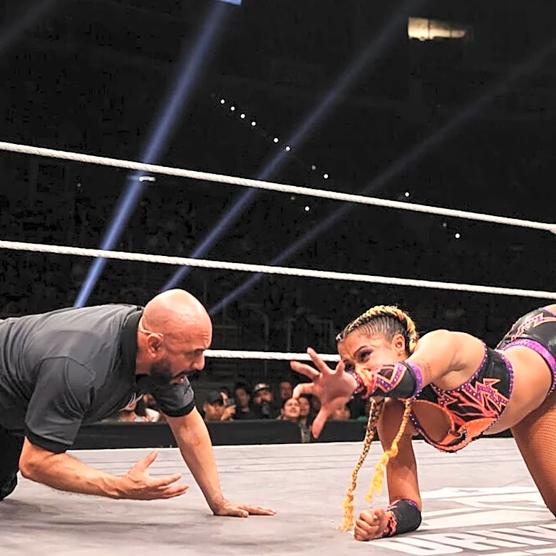 Robert Stone Praises Kelani Jordan & Kendal Grey Following WWE NXT Title Match