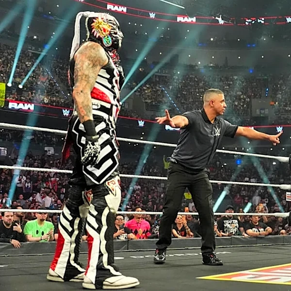 Bully Ray Assesses WWE's Handling Of Penta Following Roman Reigns Match