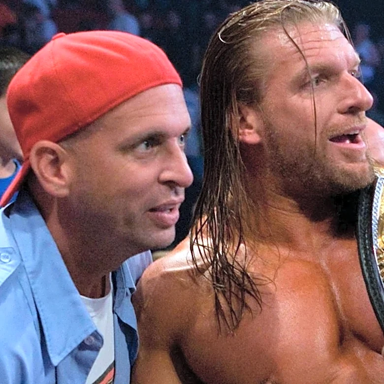 WWE Superfan Rick 'Sign Guy' Achberger Dies